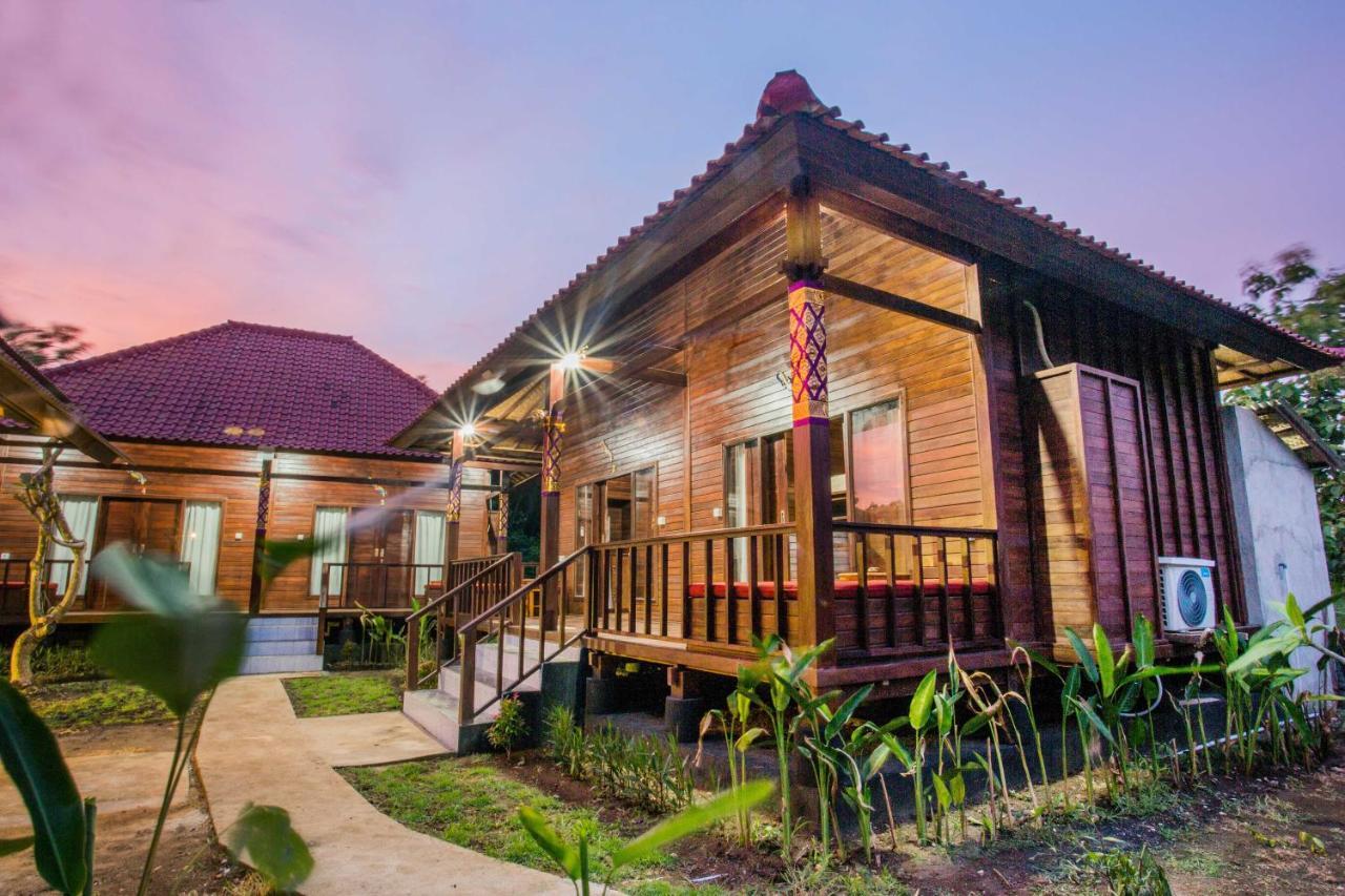 Uma Hostel Lembongan Exterior foto